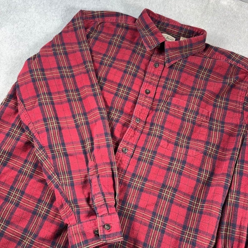 L.L. Bean Flannel Shirt Mens XL Red Plaid Long Sleeve Cotton Button Up Canada